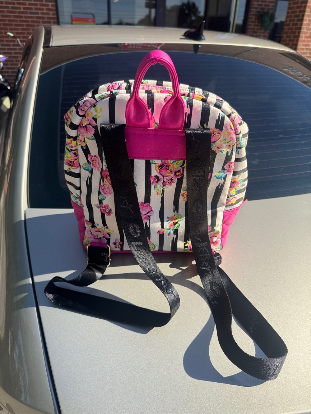 Floral Stripe Mini Backpack in Hot Pink Quilted Accent - Unbranded - Picture 3 of 8